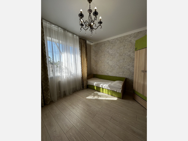 Дом, 80.00 м², на участке 4 сот. фото 5