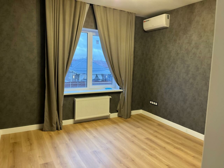 Дом, 121.00 м², на участке 4.20 сот. фото 4