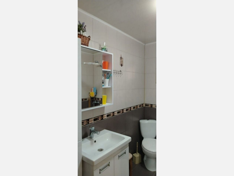 Дом, 90.00 м², на участке 6 сот. фото 1